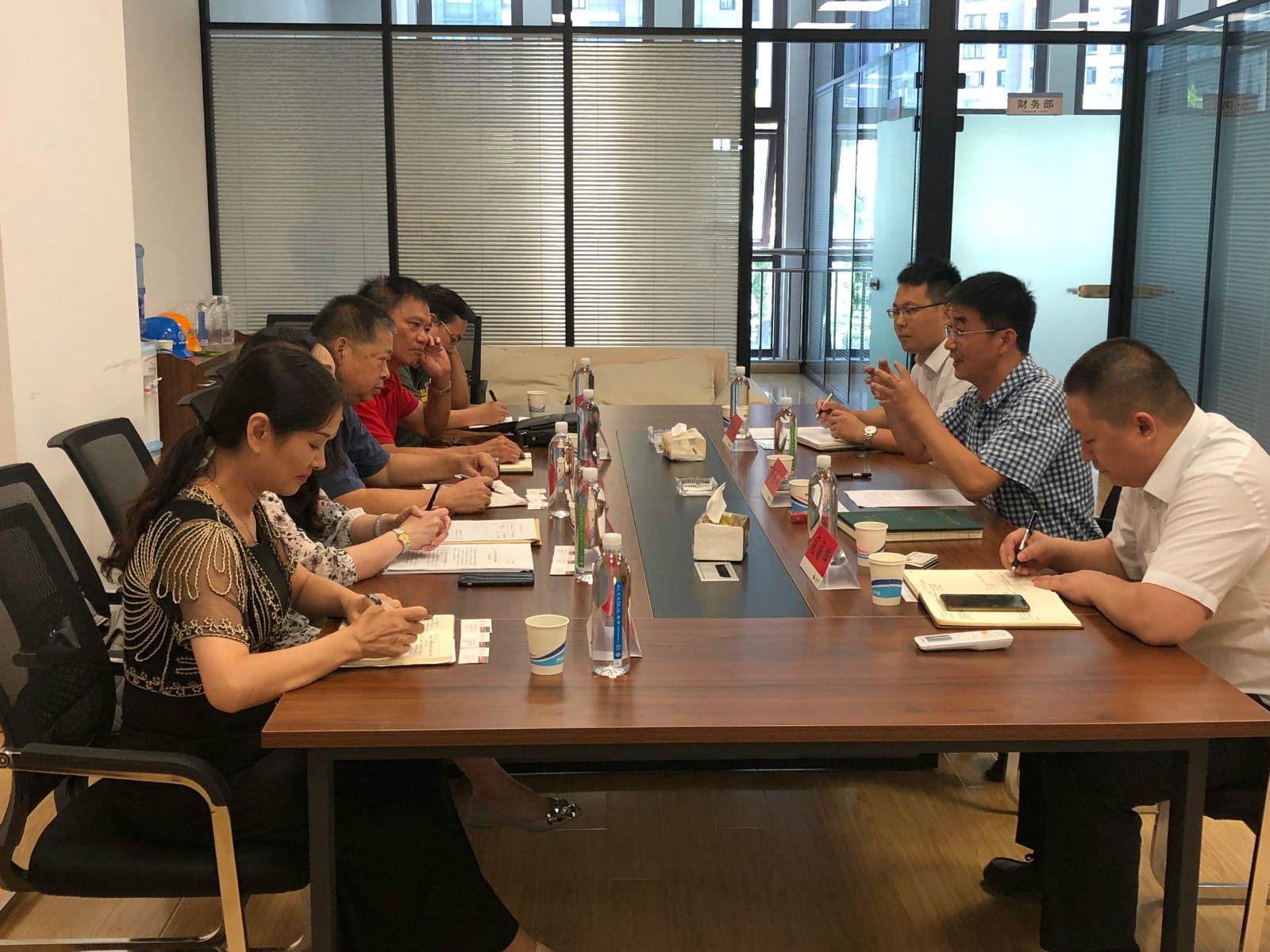 上海市房地产行业协会领导到上海分公司调研